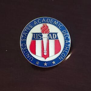 United States Academic Decathlon USAD Enamel Lapel Pin Torch Scholastic Award